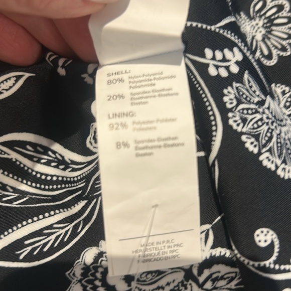 CUPSHE VNeck Double Straps Cross Back Tie One Piece Swimsuit Black White Floral - Picture 11 of 13